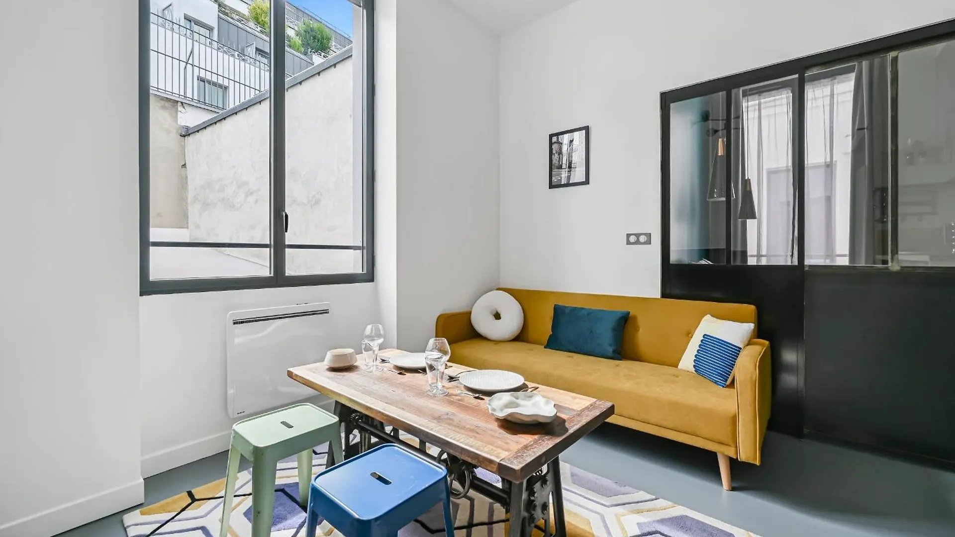 Apartment Magnifique Appart Renove Paris Republique Metro 3Pers Wifi France
